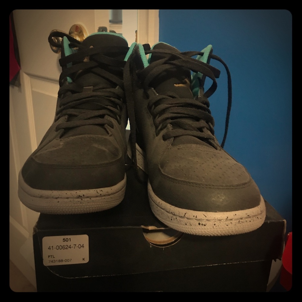 Jordan 1 Flight Prem